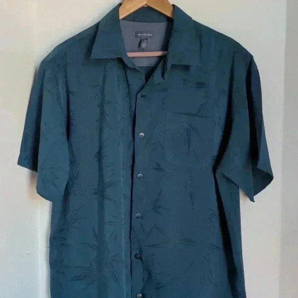 Van Heusen short sleeve dress shirt L 16-16 1/2 - Picture 1 of 5